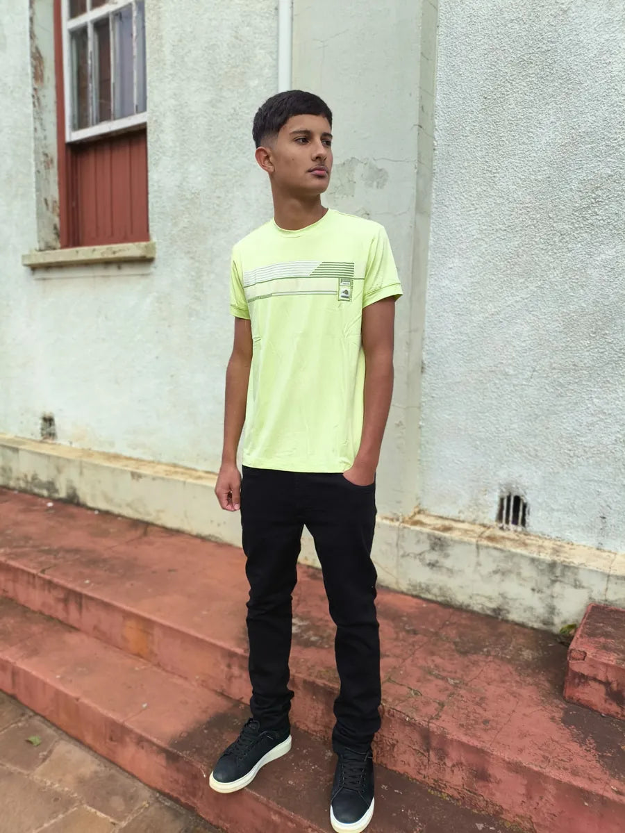 Camisetas Masculinas Gola Redonda Básicas com Caimento Confortável Verde Claro Neon