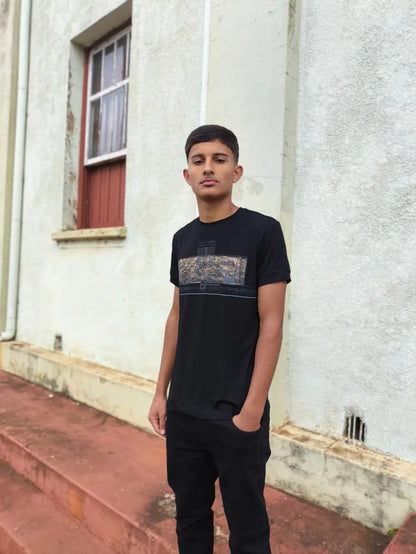 Camisetas Masculinas Gola Redonda Básicas com Caimento Confortável Preto