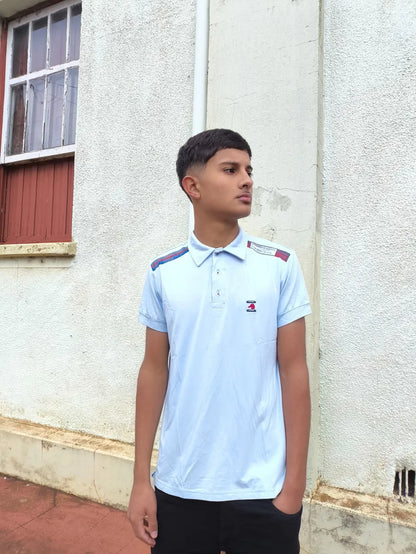 Camiseta Polo Masculina Casual com Gola Clássica e Caimento Confortável Azul Claro